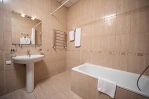 Отель Optima Одесса. Люкс двухместный двухкомнатный 2