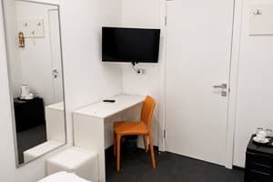 Отель Orange Hotel. Эконом двухместный классик без окна 3