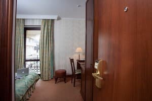 Отель Отрада. Стандарт двухместный Эконом 3