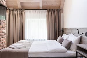 Отель Oysters&Bubbles Gastro Hotel. Rynok square. Семейный 4-местный +1 1