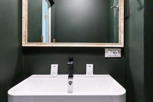 Отель Oysters&Bubbles Gastro Hotel. Rynok square. Стандарт двухместный с дополнительной кроватью 5