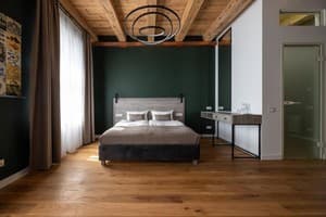 Отель Oysters&Bubbles Gastro Hotel. Rynok square. Улучшенный двухместный большой с видом на город 2+2 5