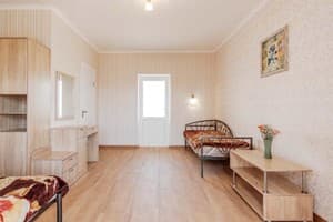 База отдыха Озерки. Семейный трехместный  2