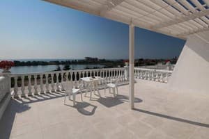 Отель PANORAMA BRIZ. Полулюкс 4-местный с террасой 9