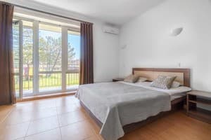 Отель Пальмира. Полулюкс 4-местный  1