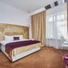 Отель Panorama De Luxe. Улучшенный двухместный стандарт с боковым видом на море 5