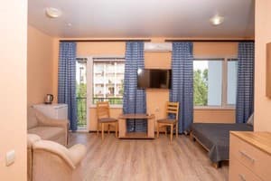 Отель Paradise. Полулюкс 4-местный  3