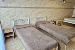 Апарт-отель Pechersk House. Стандарт 6-местный  6