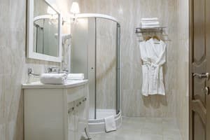 Отель Печерский. Люкс двухместный  8