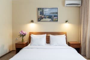 Отель Печерский. Стандарт двухместный  1