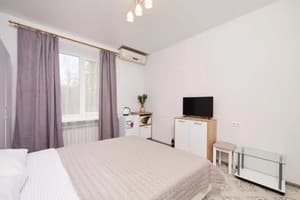 Хостел Perron. Полулюкс двухместный  2