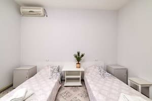 Хостел Perron. Стандарт двухместный двумя раздельными   кроватямию 3