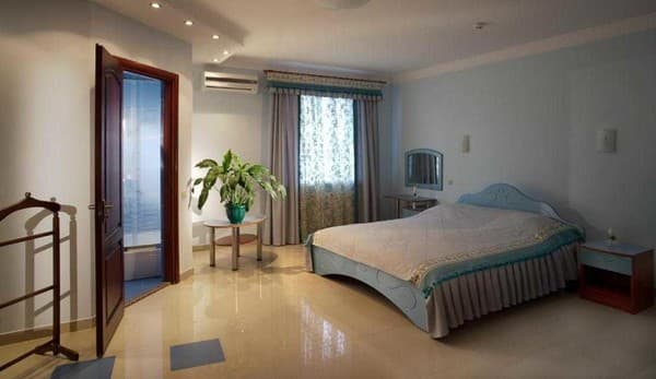 Петровский особняк 1