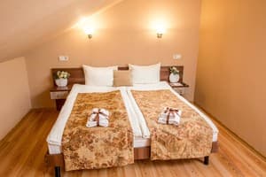 Отель Писанка СПА&Hotel. Полулюкс 4-местный  2