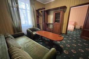 Отель Престиж. Люкс 4-местный  4