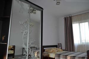 Приморская 7 10