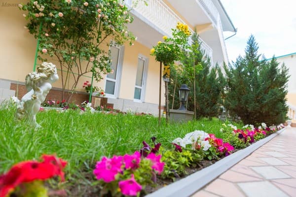 Приморский 1