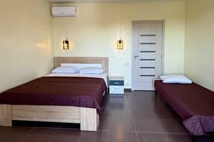 Отель QZone 2. Классик трехместный  1