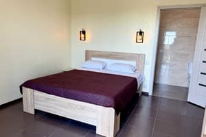 Отель QZone 2. Классик трехместный  4