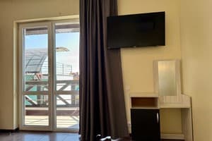 Отель QZone 2. Классик трехместный  7