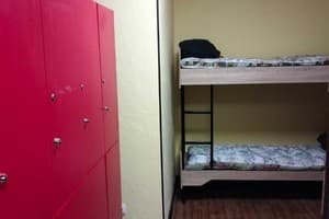 Хостел Радуга. Место в общем 4-местном номере  3