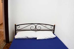 Хостел Railway Hostel. Эконом двухместный Double общий санузел 1