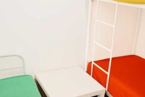 Хостел Railway Hostel. Место в общем трехместном номере общий санузел 3