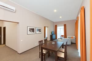 Отель Ramada Lviv. Люкс двухместный  1