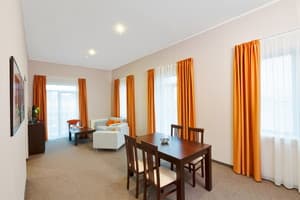 Отель Ramada Lviv. Люкс двухместный  5