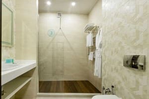 Гостинично-ресторанный комплекс Redling Hotel. Полулюкс двухместный +1 6