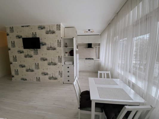 Rent Apartments, Проспект Свободы, 6/8 4