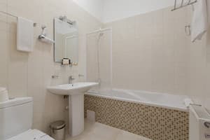 Отель Резиденция Одесский дворик. Улучшенный двухместный  4