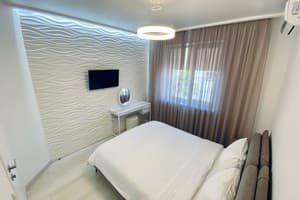 СВЕТ ЕСТЬ ВСЕГДА!
Лучшая трёхкомнатная квартира в центре 12