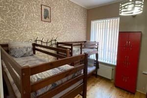 Хостел SWEET Hostel. Місце в загальному 8 місному номері  1
