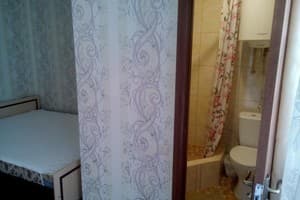 Гостиный двор Santin. Стандарт 4-местный с террасой (1 этаж) 2