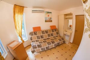 Мини-отель Семейный отдых. Стандарт комфорт семейный 6