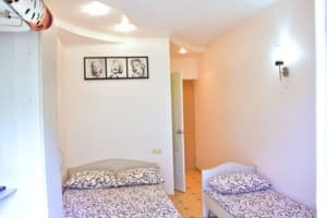 Мини-отель Семейный отдых. Стандарт трехместный комфорт 2