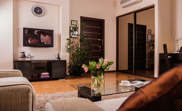 Senator City Center 14