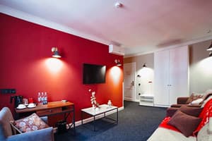 Бутик-отель Sherlock Holmes. Люкс двухместный двухкомнатный 3