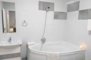 Мини-отель Шерлок. Полулюкс двухместный  6