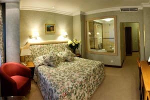 Отель Швейцарский. Улучшенный двухместный  2