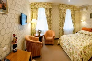 Отель Швейцарский. Улучшенный двухместный  3