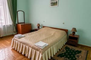 Отель Sikorskyi. Люкс 4-местный  1