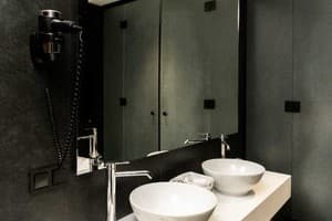 Отель Small Hotel. Люкс двухместный De Luxe 2