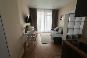 Апарт-отель Smart House Apartments. Полулюкс двухместный  13