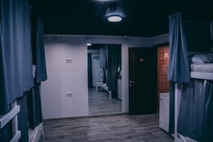 Хостел Смарт. Место в общем 6-местном номере В 6