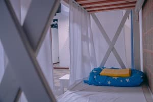 Хостел Смарт. Место в общем 8-местном номере E 4