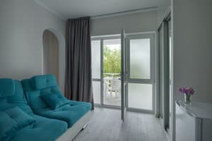 База отдыха Солнечная-Позитив. Делюкс двухместный двухкомнатный 4