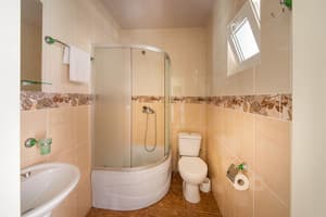 База отдыха Солнечная-Позитив. Стандарт двухместный с двуспальной кроватью 4