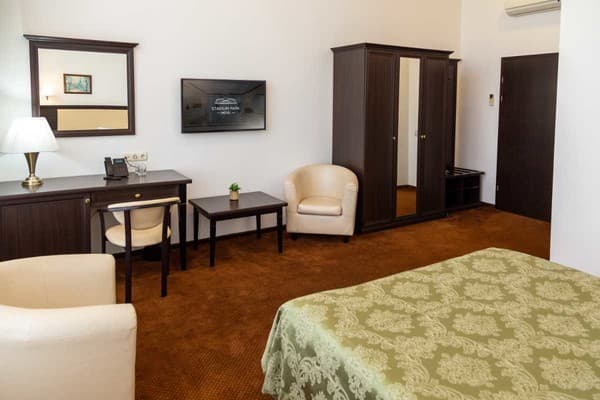 Stadium Park Hotel 11